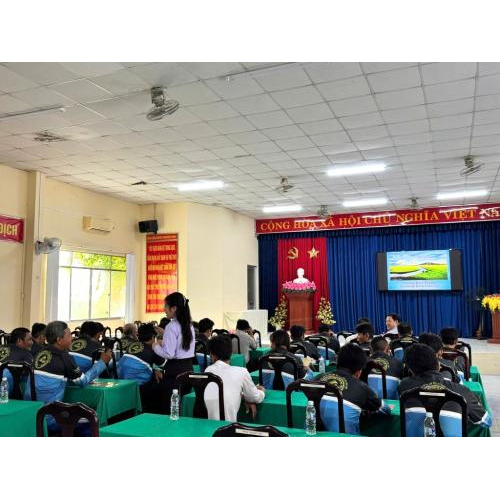 Tập Huấn Cho Các Thành Viên Câu Lạc Bộ Xe Lôi Đạp Chở Khách